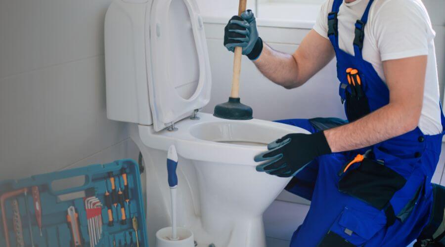 Professional septic pumping service in Okauchee, WI